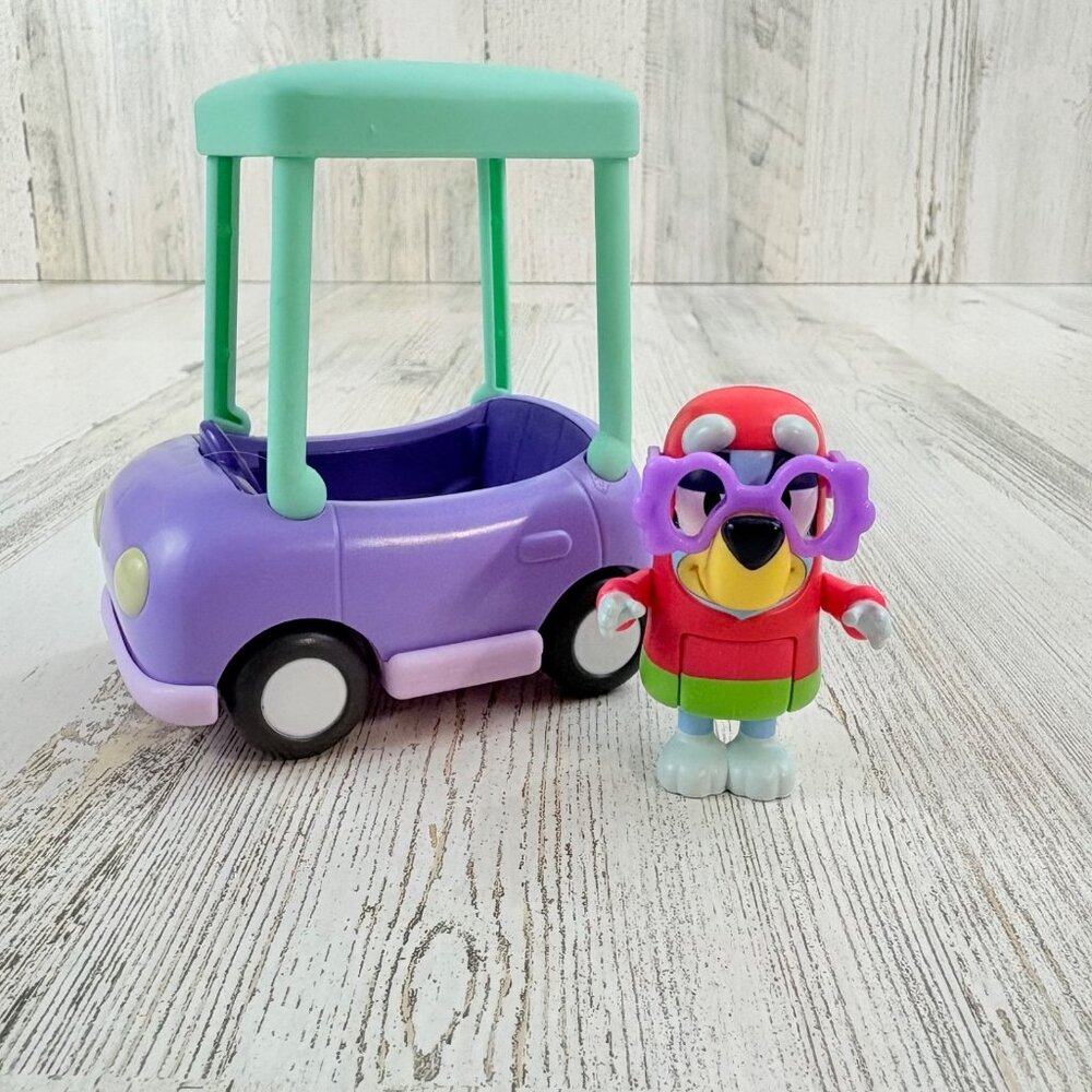 Bluey Grannies Car Janet Mini Figure Cozy Coupe Vehicle Playset Granny